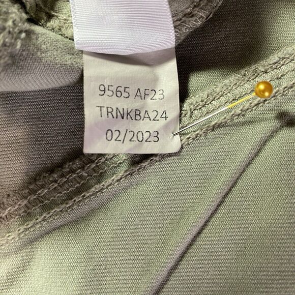 AEROPOSTALE Pants Low Rise Wide Flare Flap Pockets Womens 14 Light Army Green - Picture 11 of 11